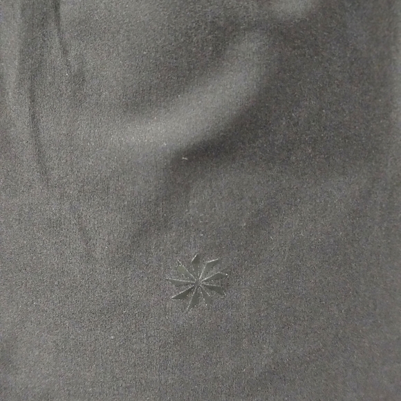 Athleta Black Chi Racerback Exercise Tank Top Size Medium Women's F92 - Picture 4 of 8